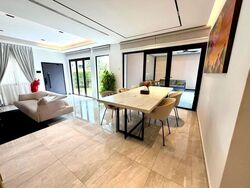 Hillview Villas (D23), Terrace #637367971